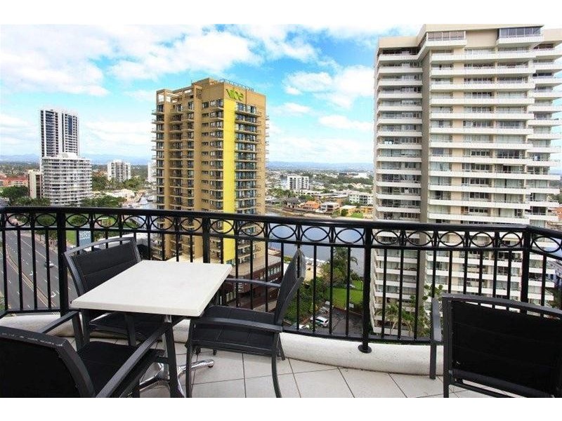 2111/23 Ferny Avenue ‘Chevron Renaissance’, Surfers Paradise QLD 4217