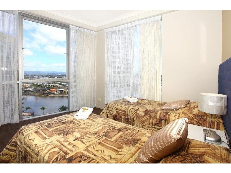 2111/23 Ferny Avenue ‘Chevron Renaissance’, Surfers Paradise QLD 4217