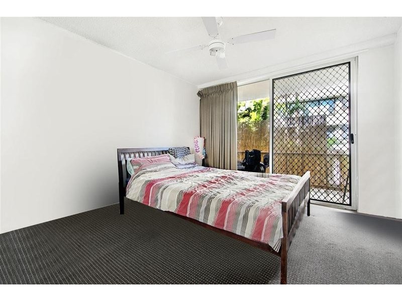 26 Aubrey Street, Surfers Paradise QLD 4217