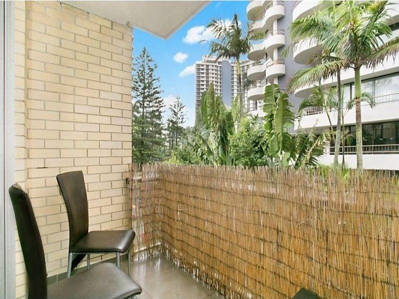 26 Aubrey Street, Surfers Paradise QLD 4217