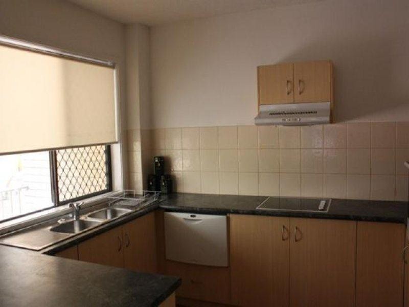 33 Monaco Street, Surfers Paradise QLD 4217