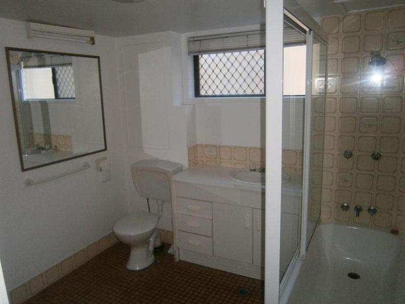 33 Monaco Street, Surfers Paradise QLD 4217