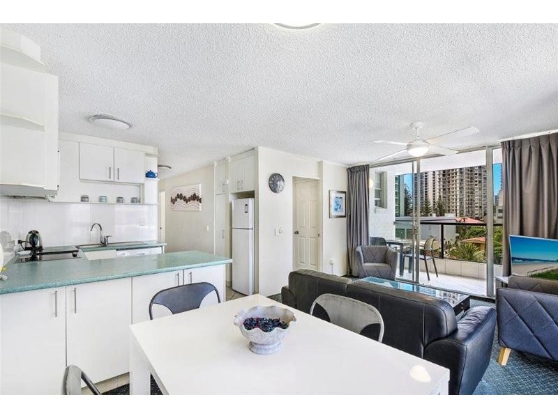 15/21 Clifford Street, Surfers Paradise QLD 4217