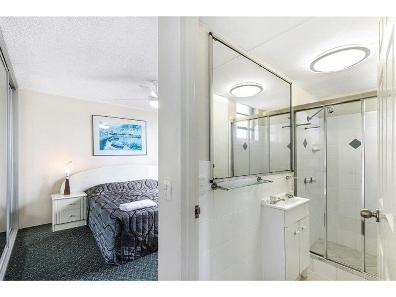 15/21 Clifford Street, Surfers Paradise QLD 4217