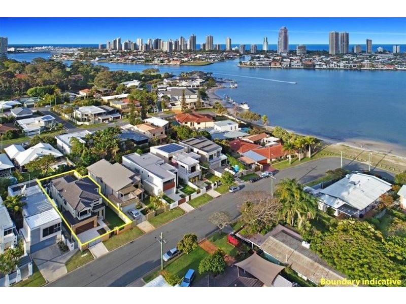 11 Durham Street, Southport QLD 4215