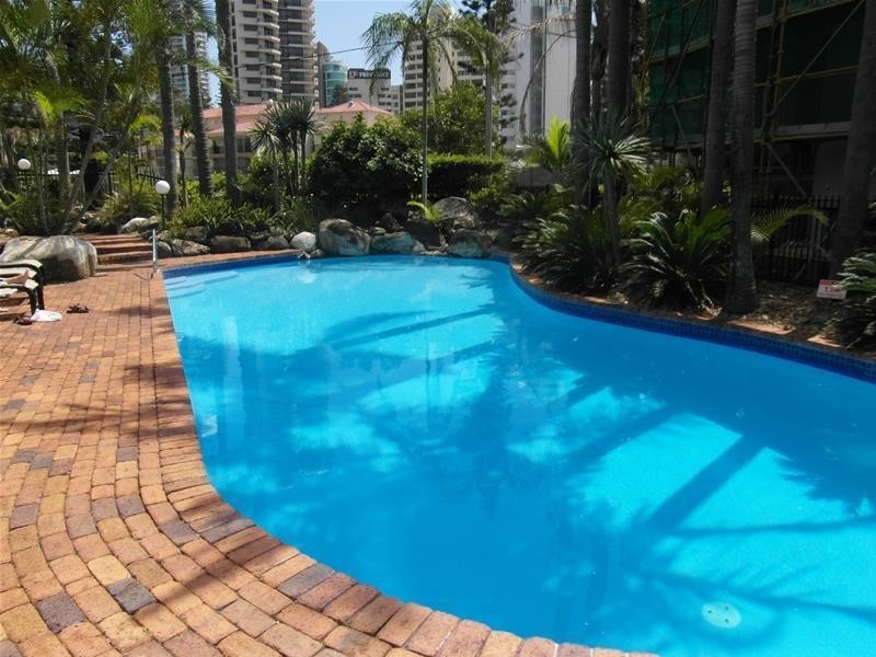 12 Enderley Avenue, Surfers Paradise QLD 4217