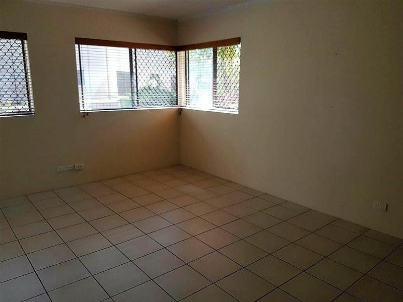 3/11 Old Burleigh Road, Broadbeach QLD 4218