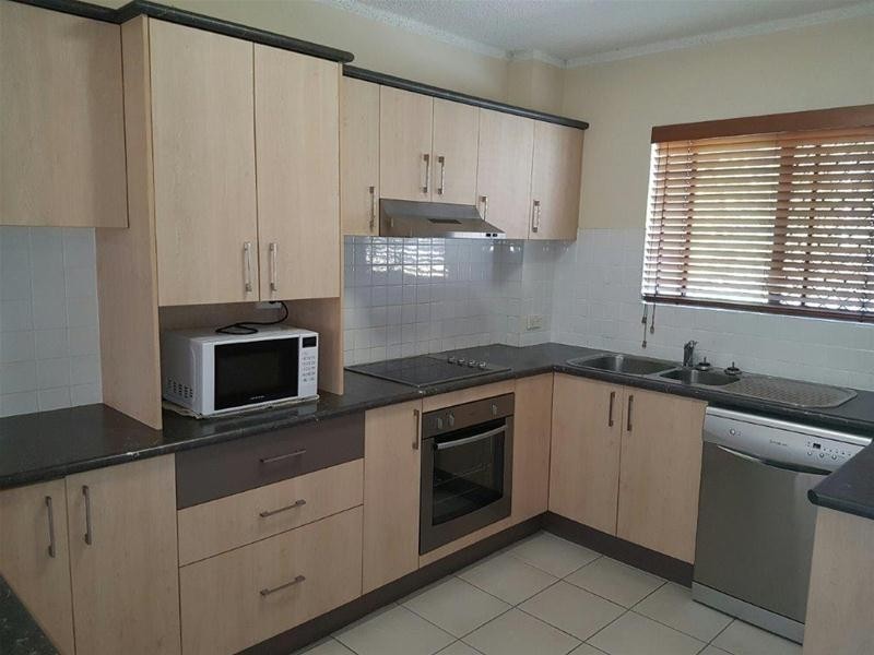 3/11 Old Burleigh Road, Broadbeach QLD 4218