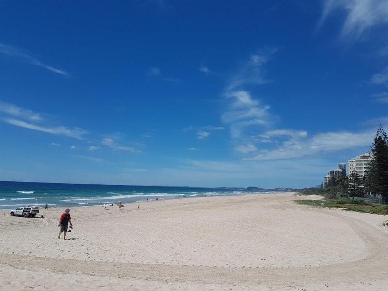 3/11 Old Burleigh Road, Broadbeach QLD 4218