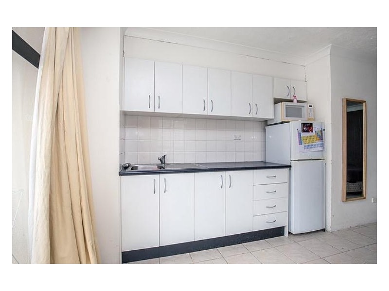 2803 & 2804 ‘Beachco 18 Hanlan Street, Surfers Paradise QLD 4217