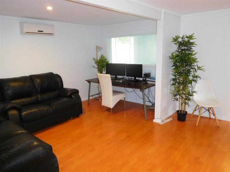 1 Louise Street, Southport QLD 4215