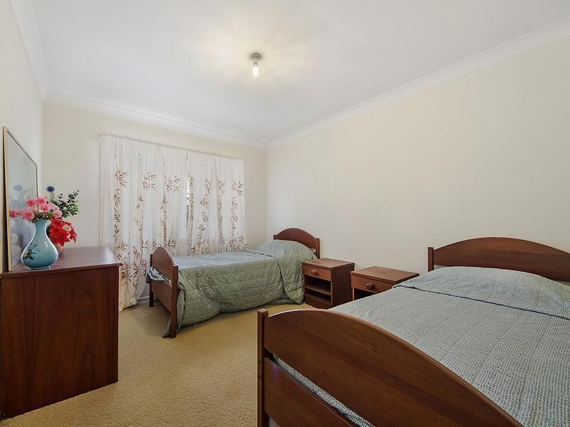 5 Fiona Street, Biggera Waters QLD 4216