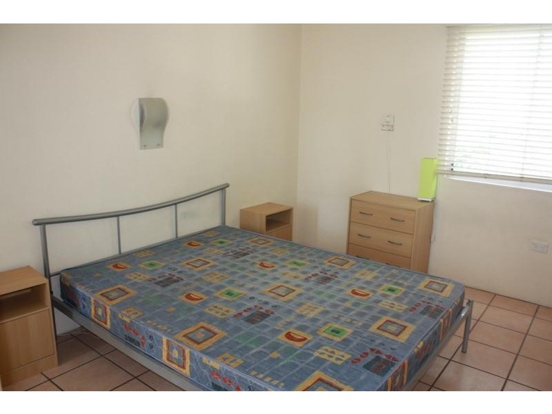 34 Hanlan Street (Kinkabool), Surfers Paradise QLD 4217