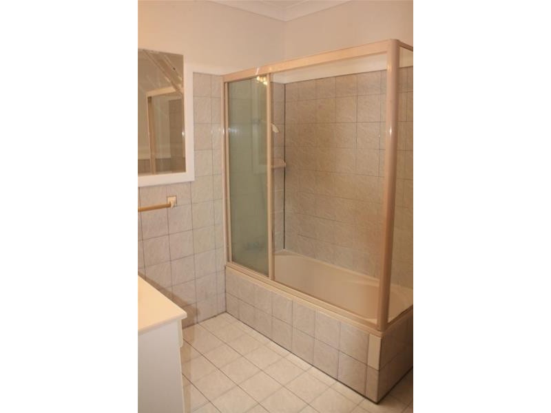 60 Stevens Street, Southport QLD 4215