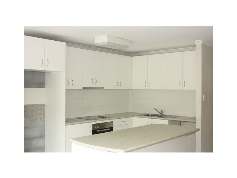 111 Rio Vista Boulevard, Broadbeach Waters QLD 4218