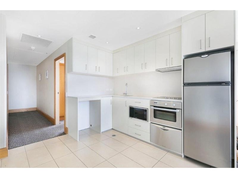 801/2801-2833  Gold Coast Highway, Surfers Paradise QLD 4217