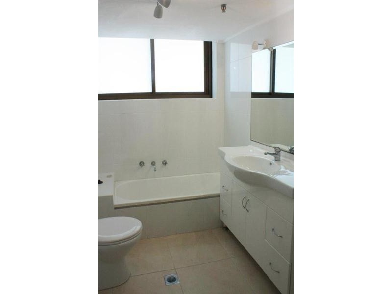 22C/80 The Esplanade, Surfers Paradise QLD 4217