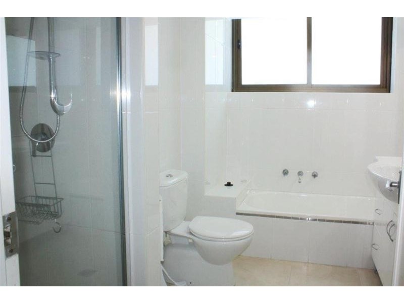 22C/80 The Esplanade, Surfers Paradise QLD 4217