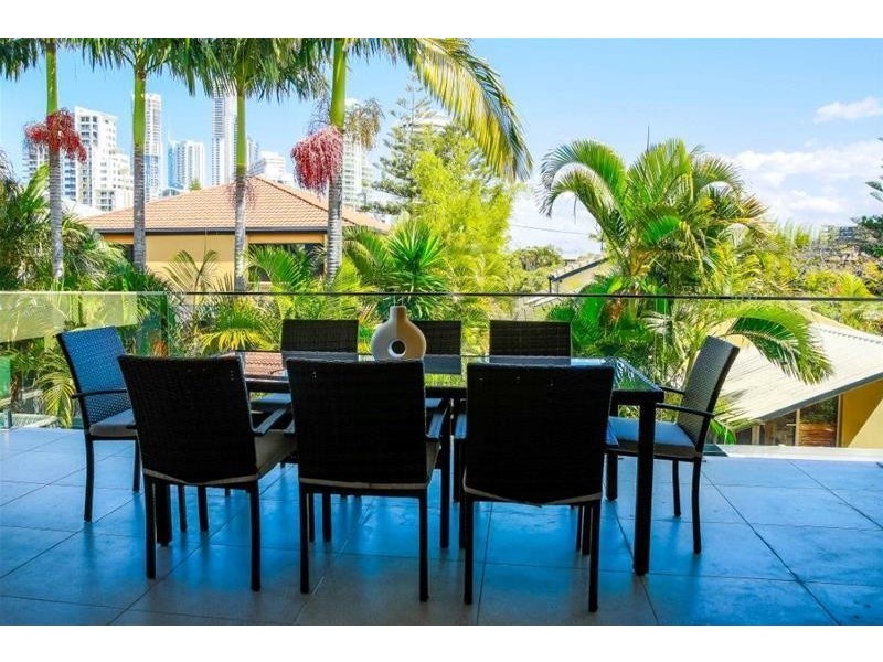 28 Blondell Avenue, Surfers Paradise QLD 4217