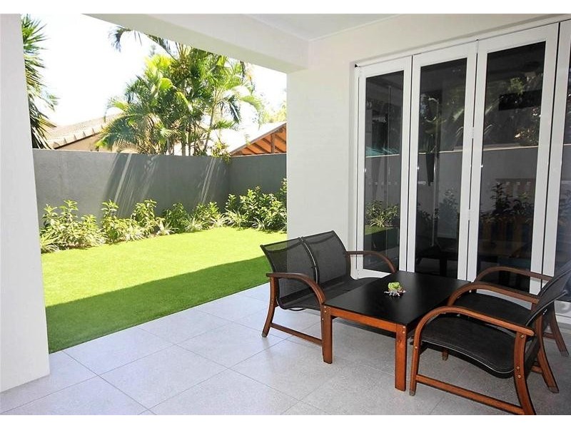 28 Blondell Avenue, Surfers Paradise QLD 4217