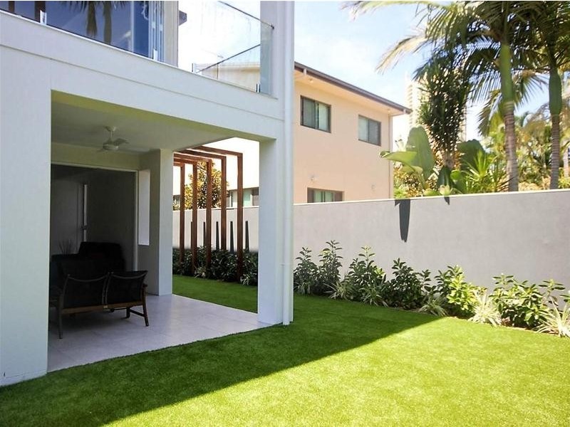 28 Blondell Avenue, Surfers Paradise QLD 4217