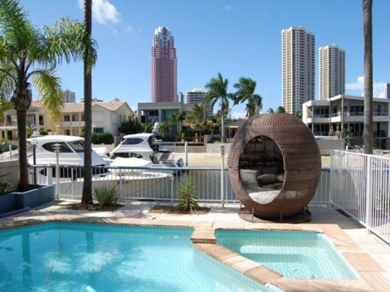 9 Midshipman Court, Paradise Waters QLD 4217