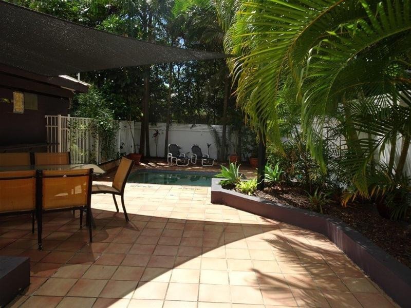 17/33 Cypress Avenue, Surfers Paradise QLD 4217