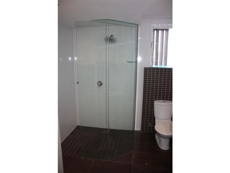 34 Hanlan Street, Surfers Paradise QLD 4217