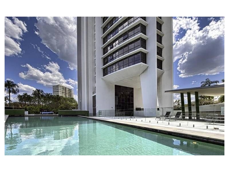 1703/4 Wahroonga Place, Surfers Paradise QLD 4217