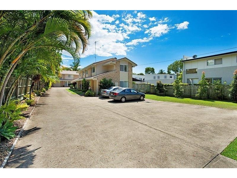 63 Benowa Road, Southport QLD 4215