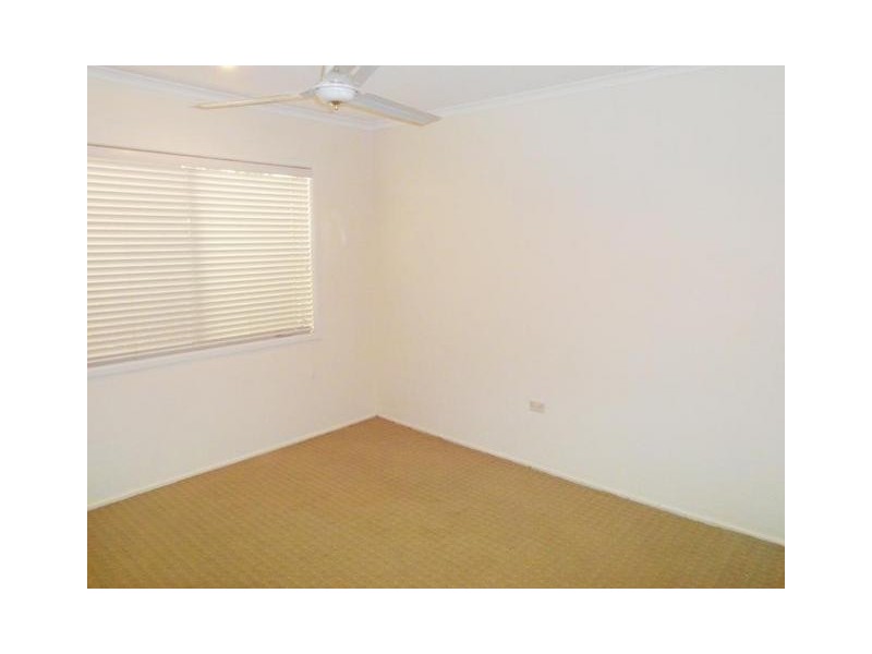 22 Coogeen Street, Sorrento QLD 4217