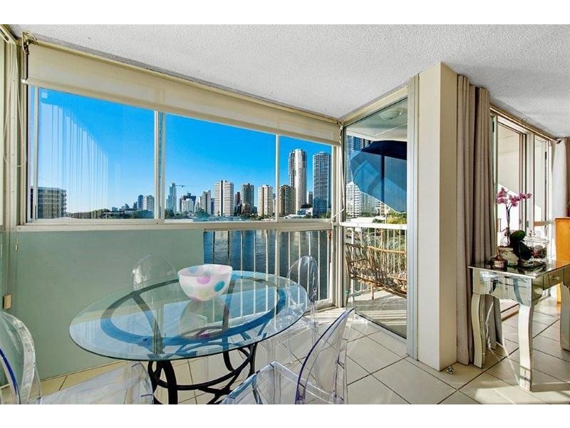 34/30 Watson Esplanade, Surfers Paradise QLD 4217