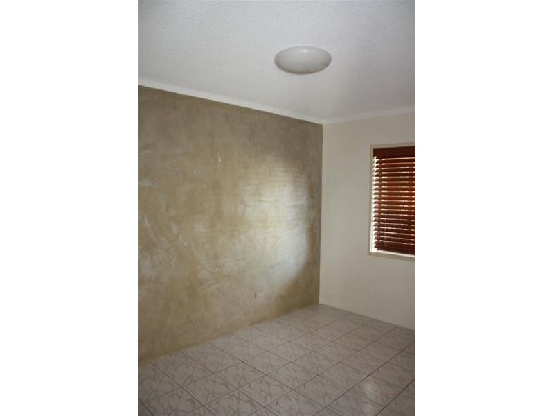 28 Sunrise Boulevard, Surfers Paradise QLD 4217