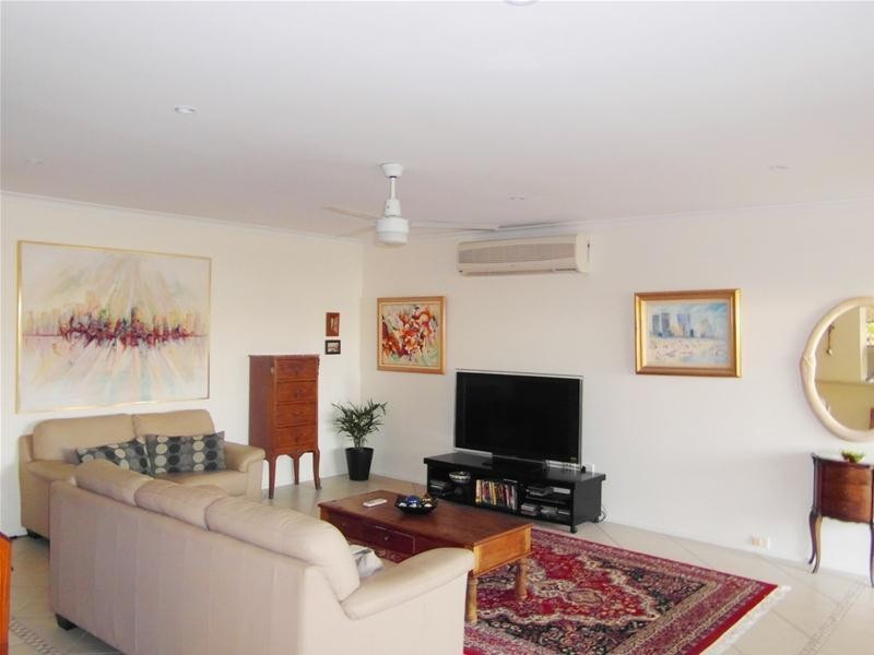 74 Paradise Island, Surfers Paradise QLD 4217