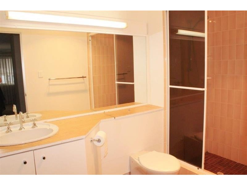 9 Freyburg Street, Sorrento QLD 4217