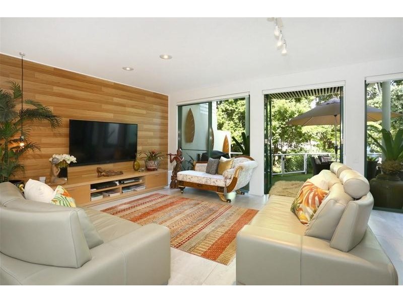 1121 Spring Terraces Royal Pines, Benowa QLD 4217