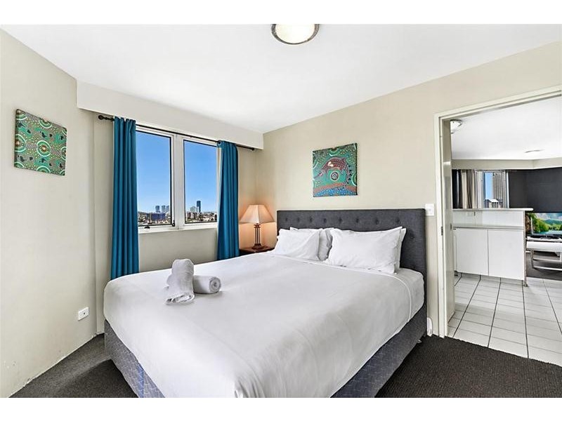 7 Mallana Street, Surfers Paradise QLD 4217