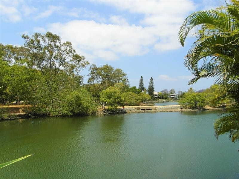 46 Monaco Street, Broadbeach Waters QLD 4218