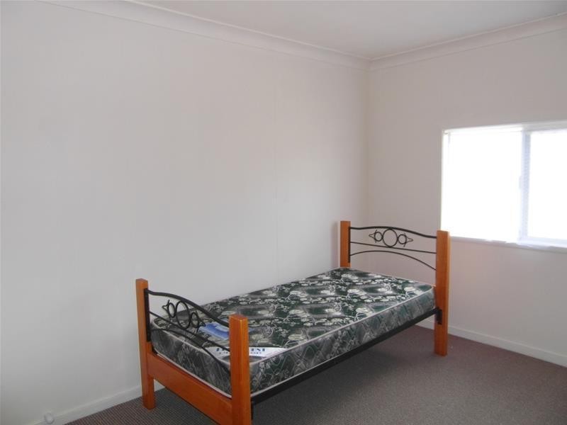 46 Monaco Street, Broadbeach Waters QLD 4218