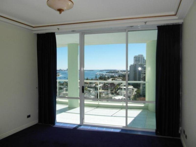 3 Tedder Avenue, Main Beach QLD 4217