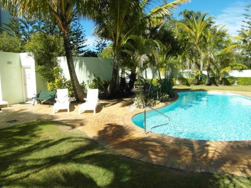 3 Tedder Avenue, Main Beach QLD 4217