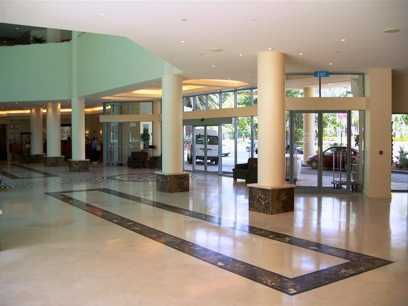 407/25 Laycock Street “Mantra Legends”, Surfers Paradise QLD 4217