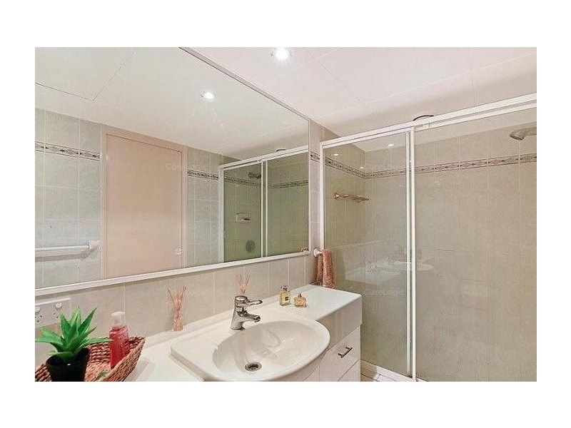 142 The Esplanade, Surfers Paradise QLD 4217