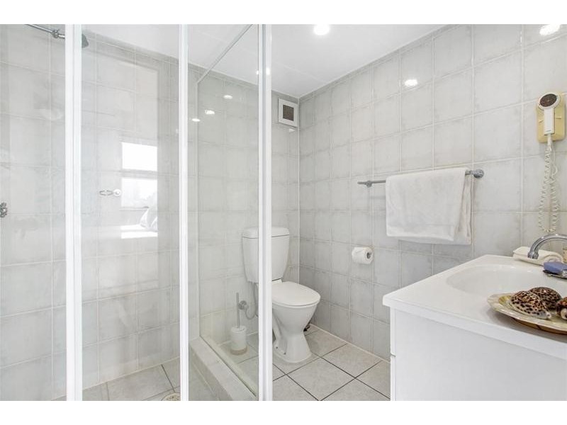 23/26 The Esplanade, Surfers Paradise QLD 4217