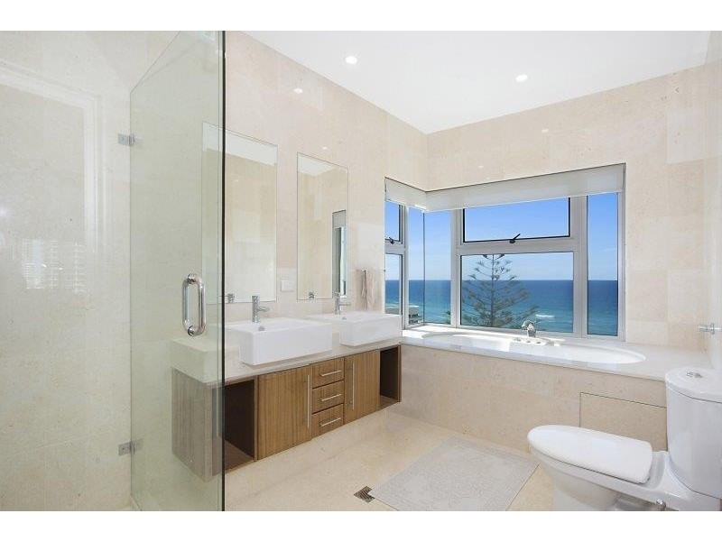 Ultima Penthouse 3 Garfield Terrace, Surfers Paradise QLD 4217