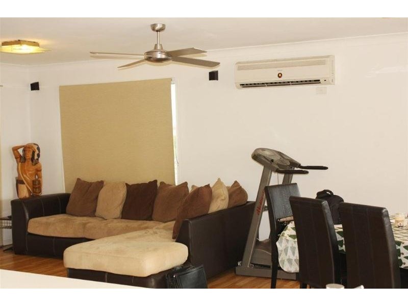 2/34 Codrington Circuit, Pacific Pines QLD 4211