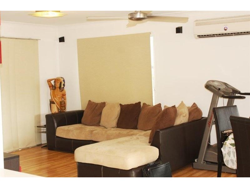 2/34 Codrington Circuit, Pacific Pines QLD 4211