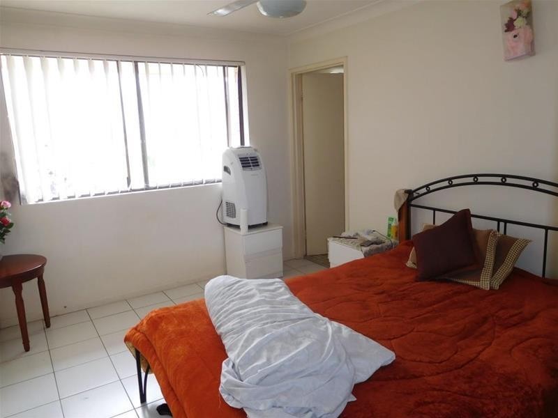 26 Stanhill Drive, Chevron Island QLD 4217