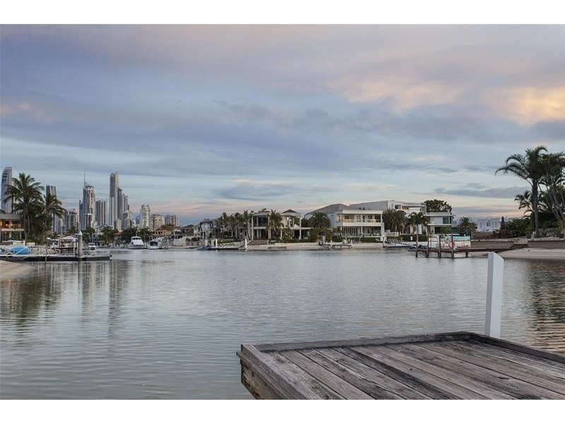 24 Viking Court, Paradise Waters QLD 4217