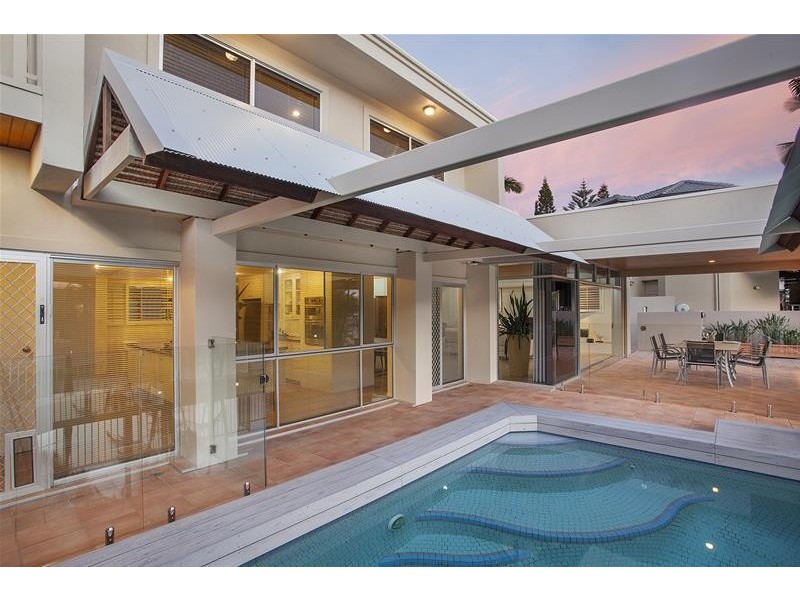 24 Viking Court, Paradise Waters QLD 4217